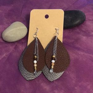 Lightweight leather earrings, Brown and silver 3 inch’s